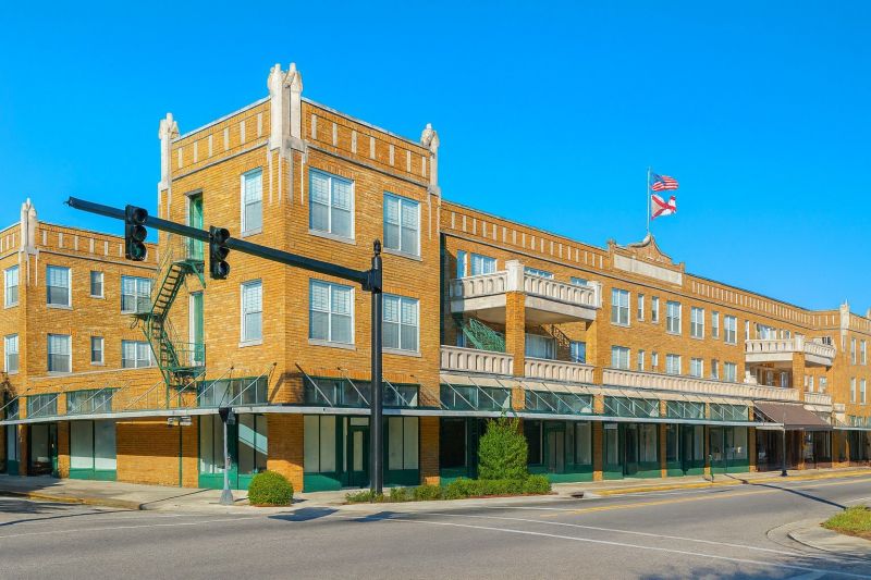 Local Commercial Hardwood Repair in Avon Park, FL