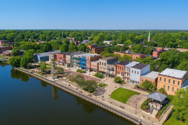 Local Hardwood Floor Installation in Allegan, MI