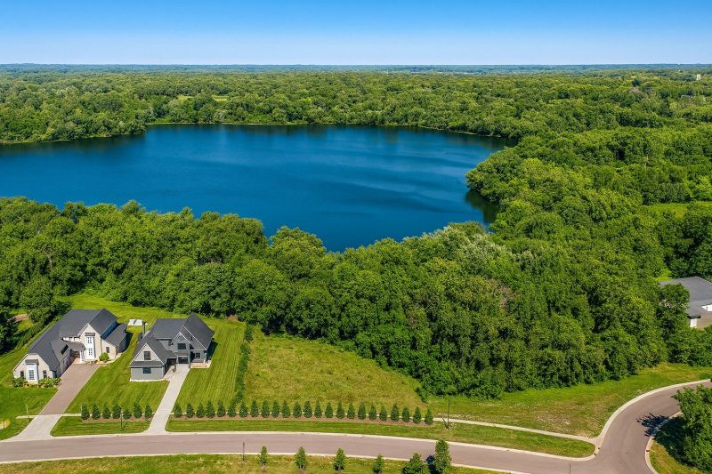 Local Hardwood Floor Installation in Hamel, MN