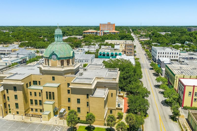 Local Hardwood Floor Installation in Deland, FL