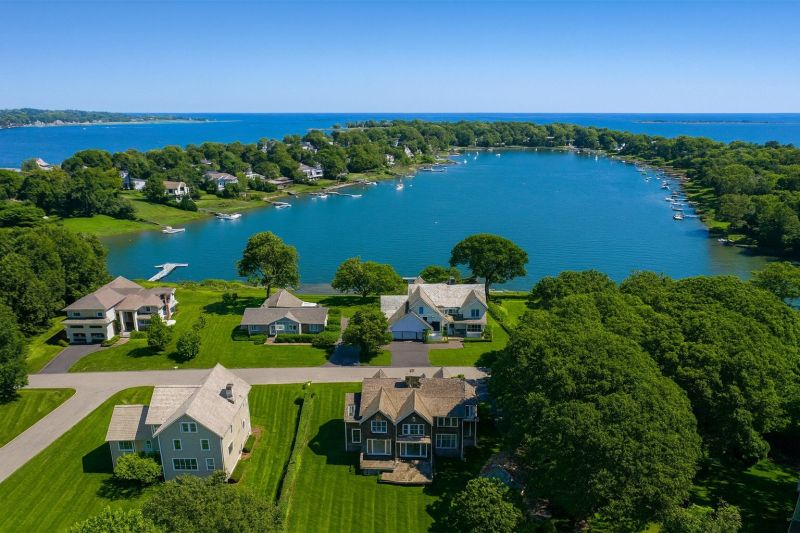 Local Hardwood Floor Installation in Westport, CT
