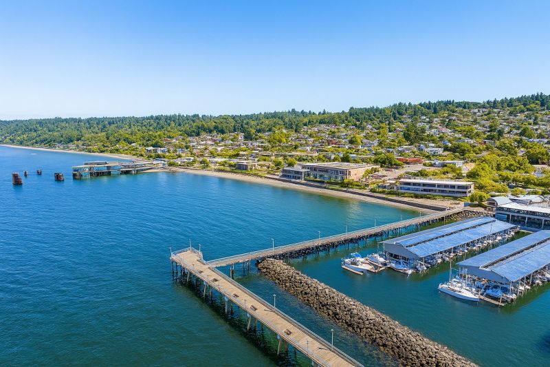 Local Hardwood Replacement in Edmonds, WA