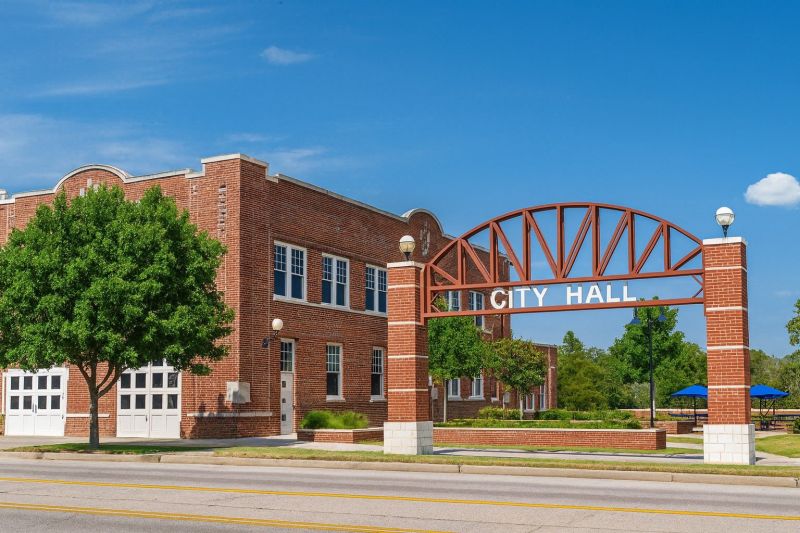 Local Hickory Floor Installation in Collinsville, OK