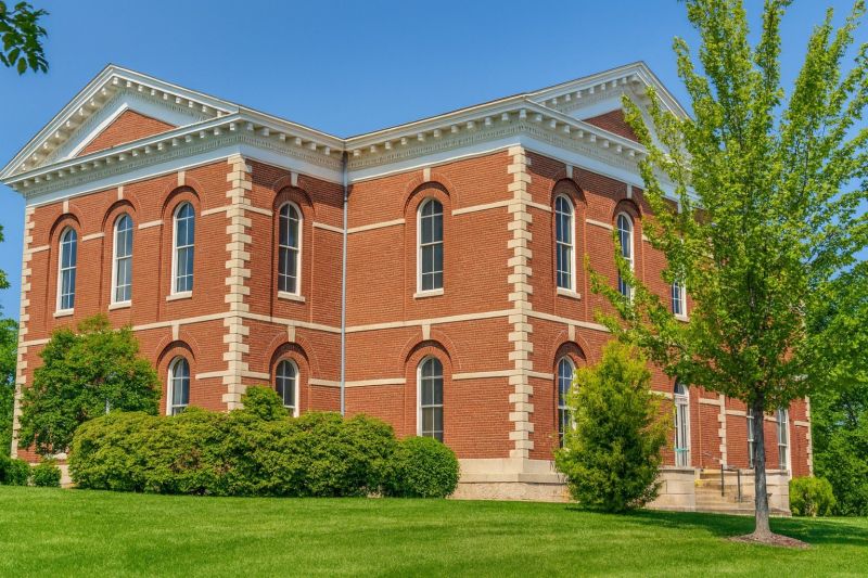 Local Maple Flooring Installation in Platte City, MO