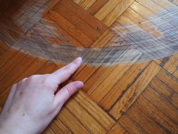 Floor Scratch Refinishing